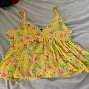 F21 Large Yellow Tank